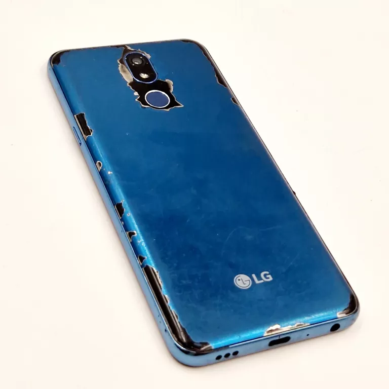 TELEFON LG K40 BEZ SIM LOCKA 32GB/2GB