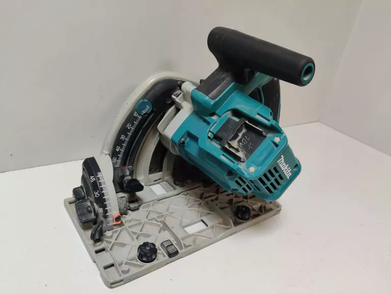 PILARKA TARCZOWA ZAGŁĘBIARKA MAKITA DSP600