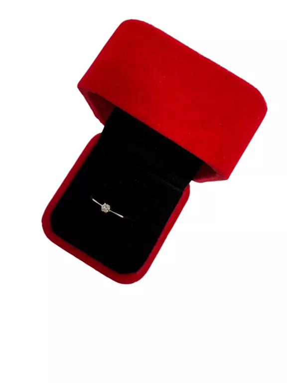 zloty-pierscionek-z-brylantem-375-165g-stan-11323-2