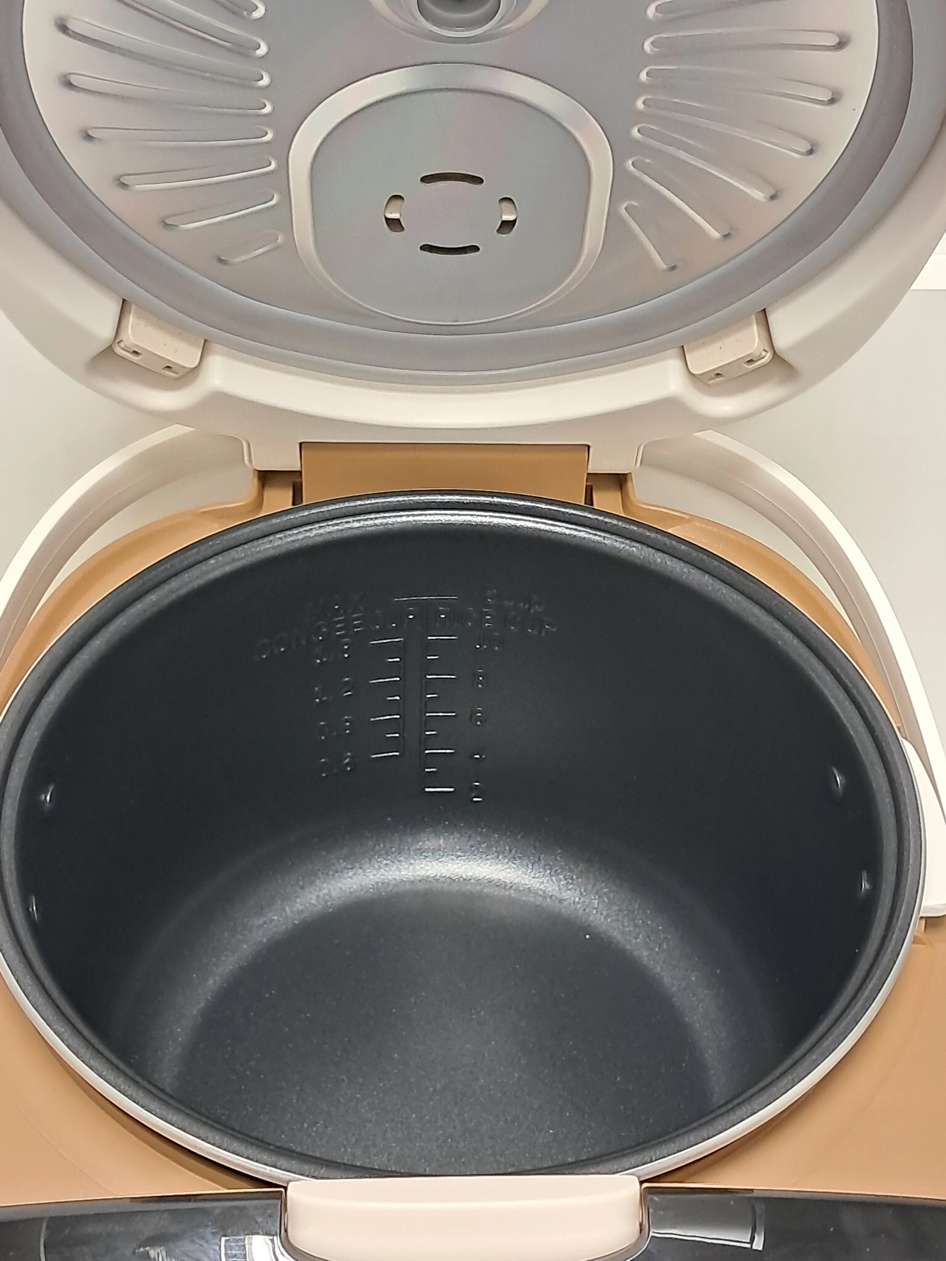 multicooker-cookiq-przepisy-super-stan-kod-producenta-cq-2427