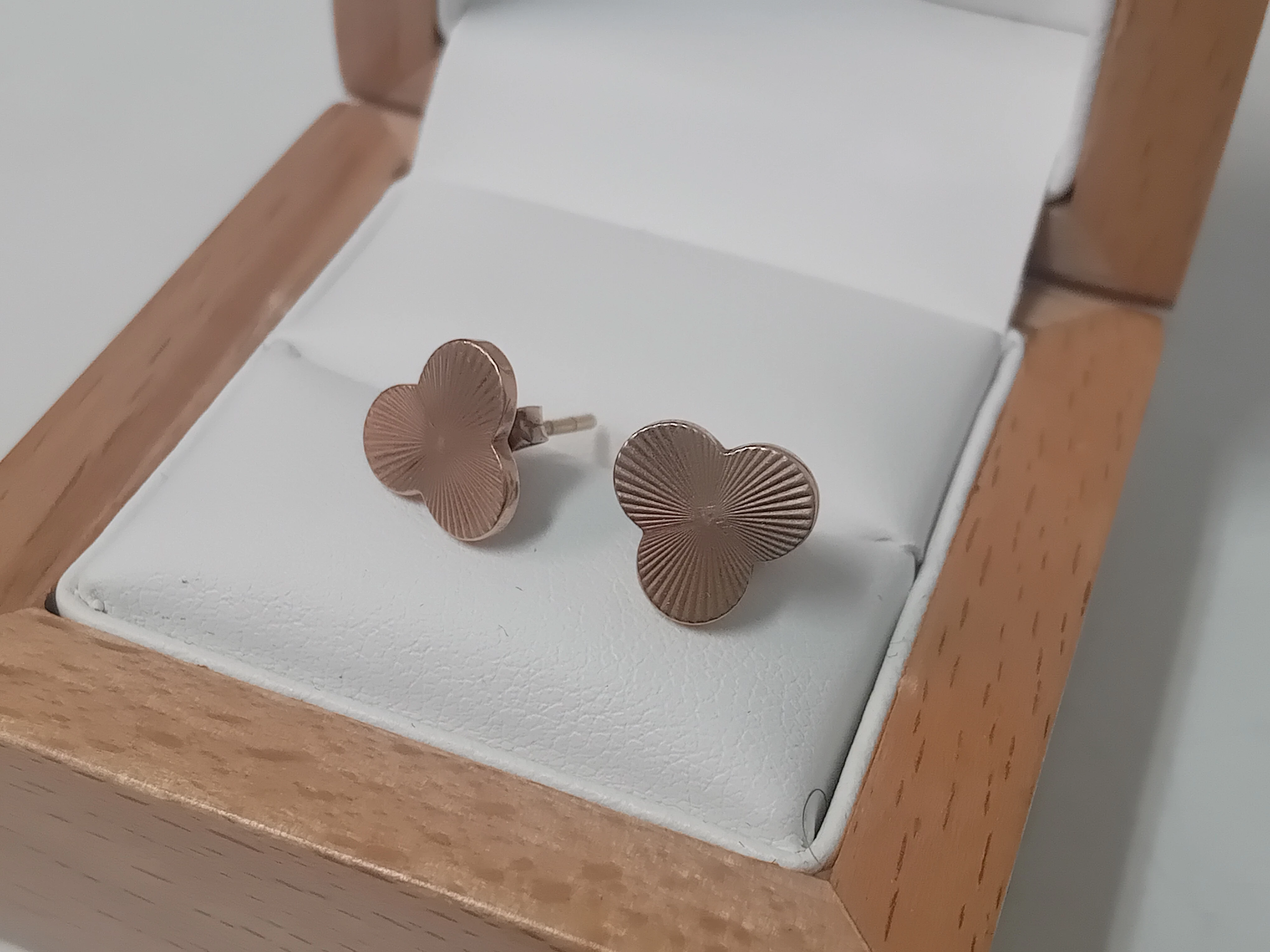 piekne-zlote-kolczyki-pr-585-303-g-rodzaj-zapiecia-2207-1742111