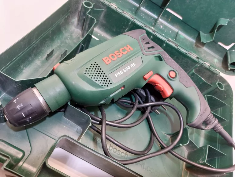 WIERTARKA UDAROWA BOSCH PSB 650 RE WALIZKA