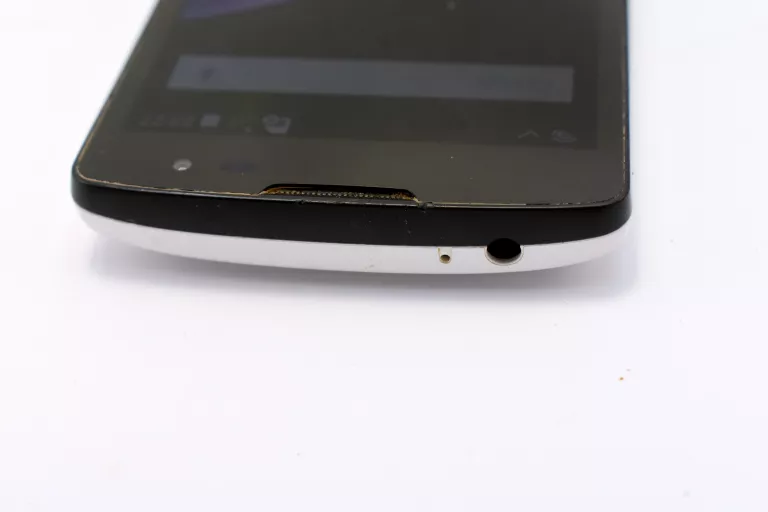 TELEFON LG Y50 LEON 1/8GB
