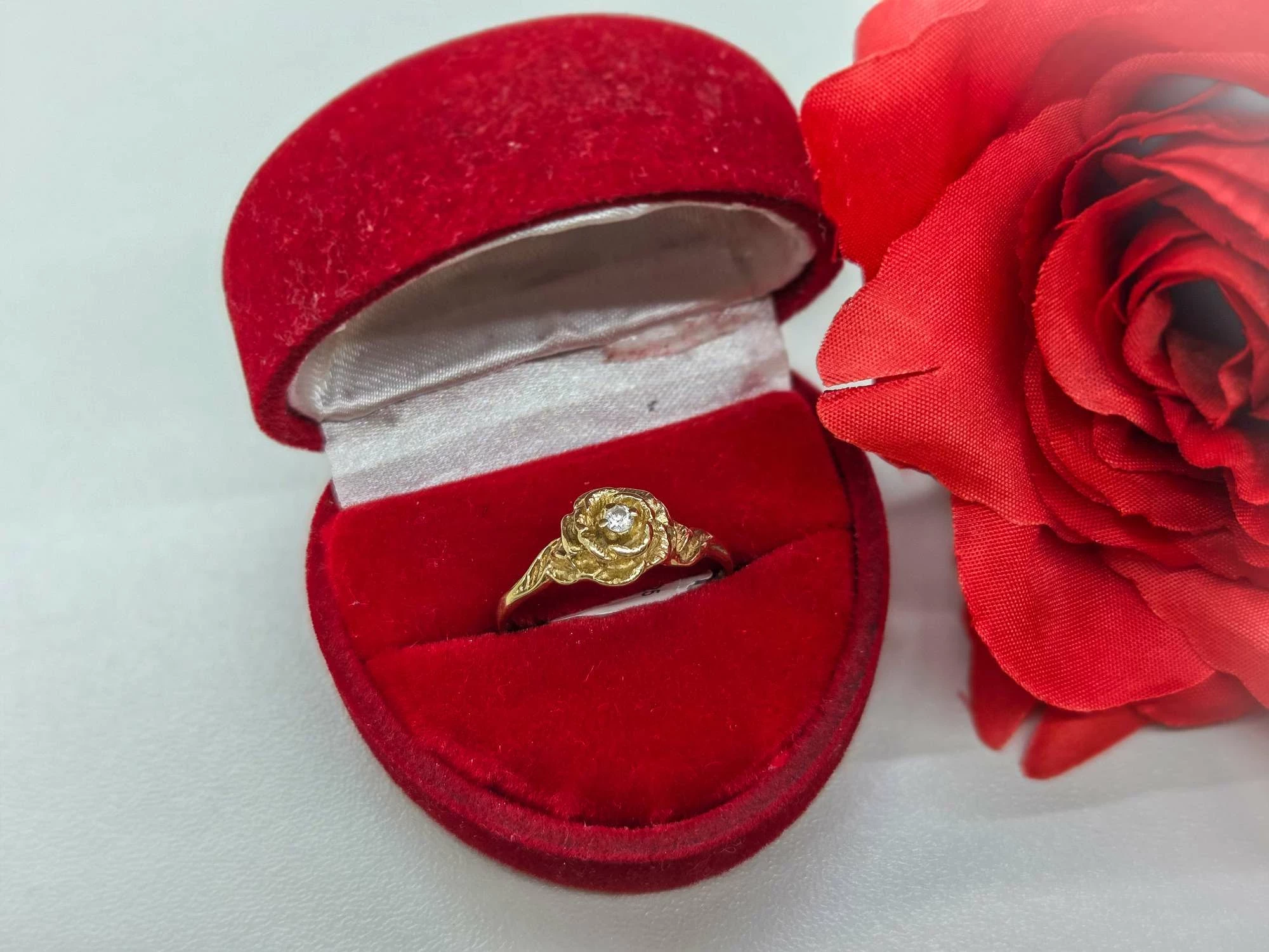 zloty-pierscionek-roza-225g-585-grudziadzka-24-chelmno