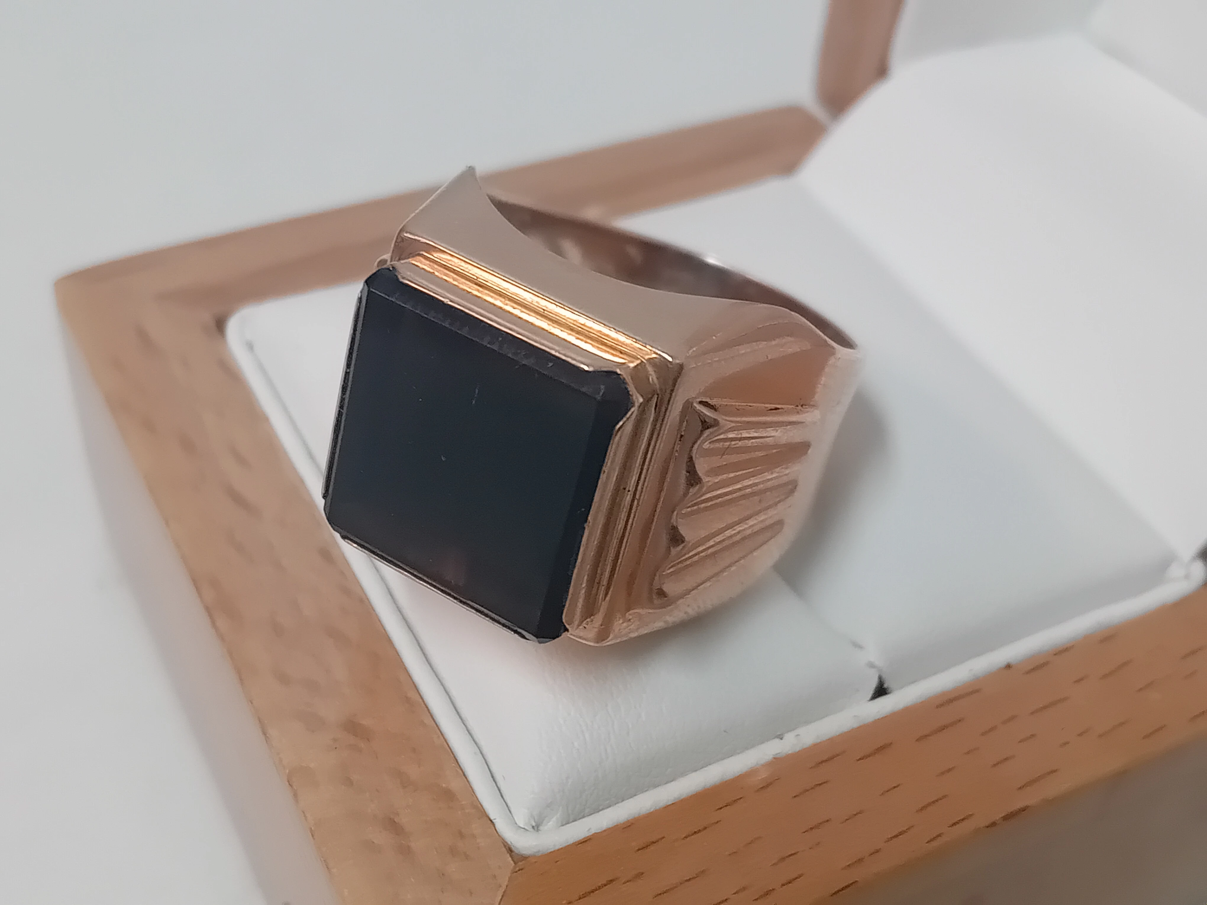 piekny-meski-zloty-sygnet-pr-585-roz-24-1351-g-material-15835-2