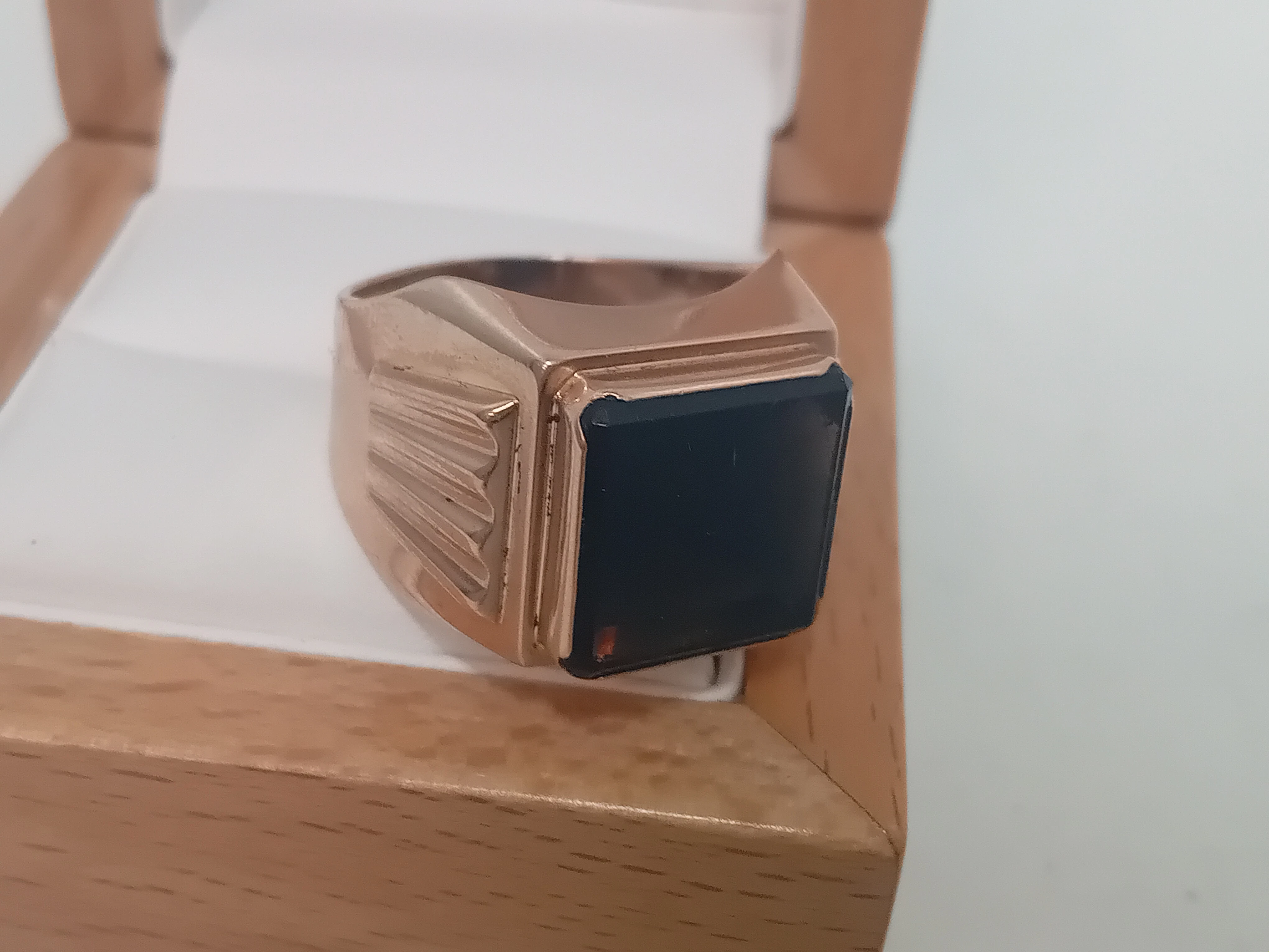 piekny-meski-zloty-sygnet-pr-585-roz-24-1351-g-rodzaj-2205-2