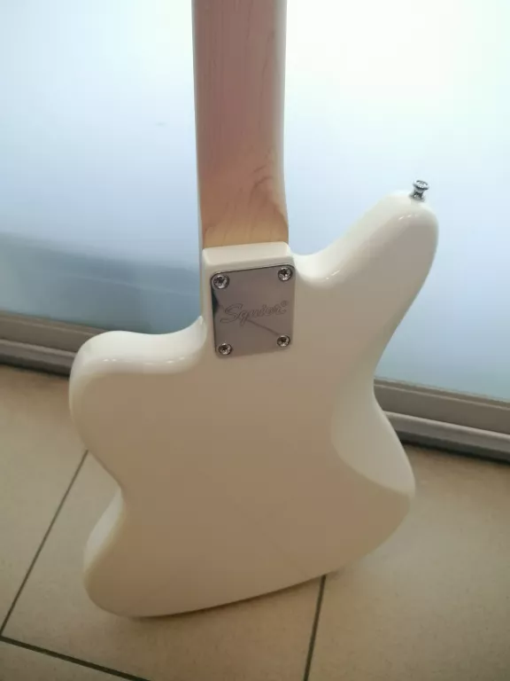 GITARA ELEKTRYCZNA SQUIER MINI BY FENDER