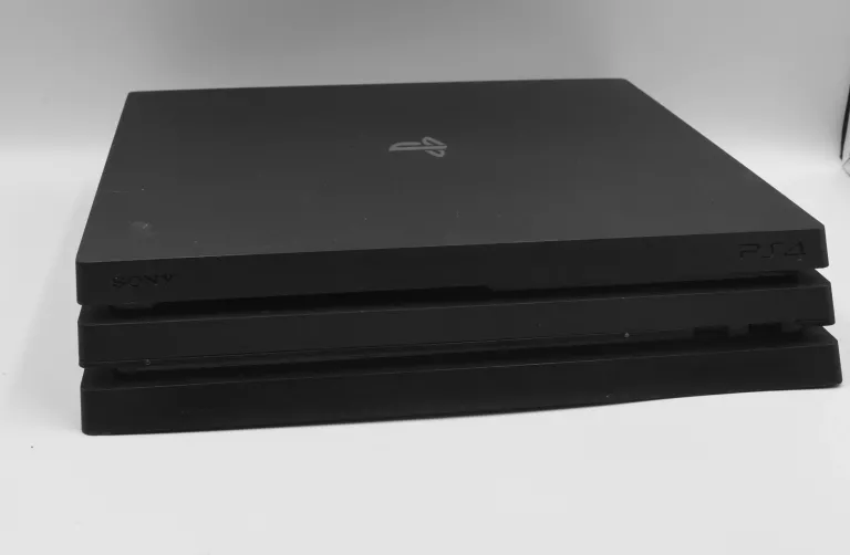 SONY PLAYSTATION 4 PRO 1TB (CUH-7116B)