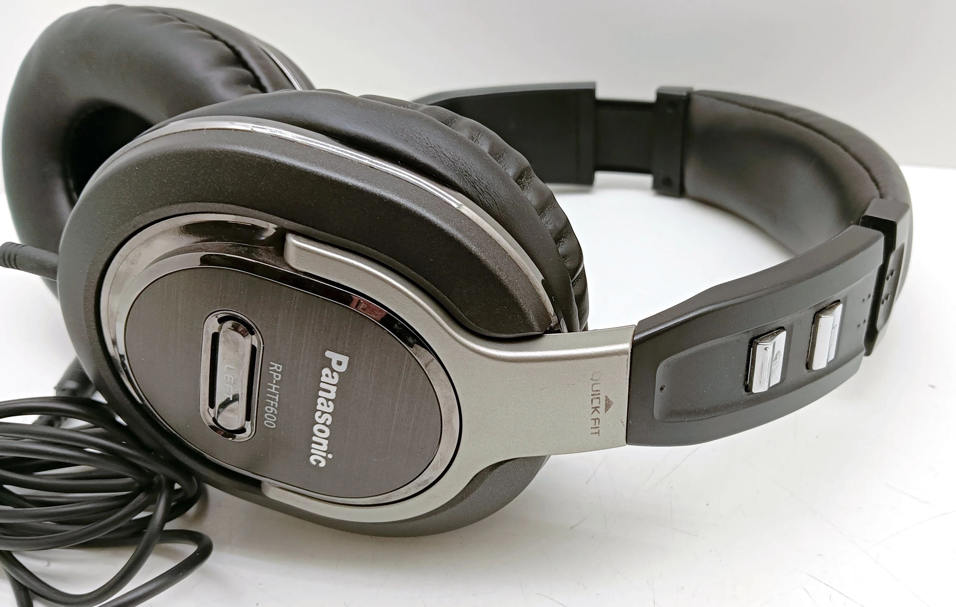 sluchawki-przewodowe-panasonic-rp-htf600-opis-marka-203745-217905