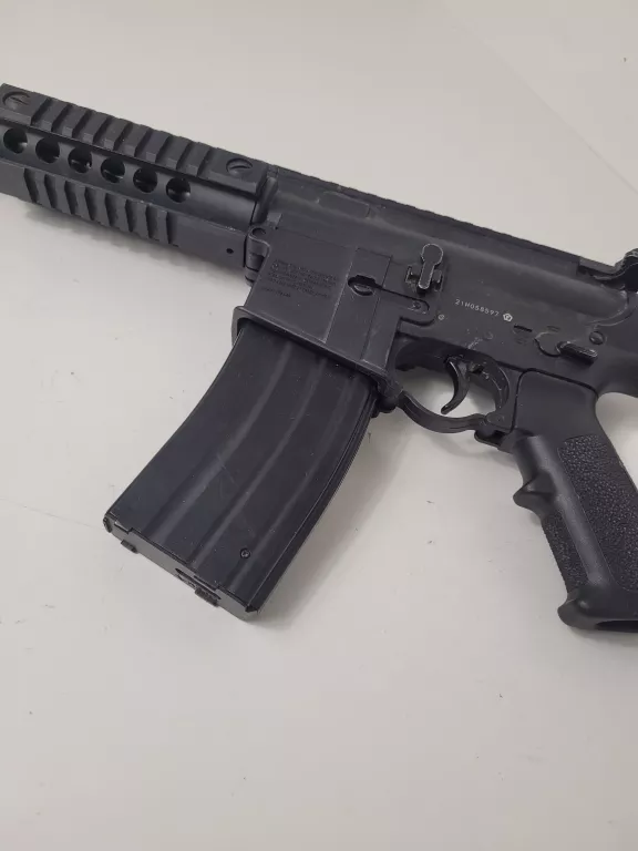 WIATRÓWKA CROSMAN A4-P FULL AUTO AR PISTOL