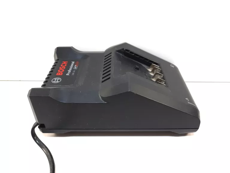 ŁADOWARKA BOSCH PROFESSIONAL GAL 18V-40 4A