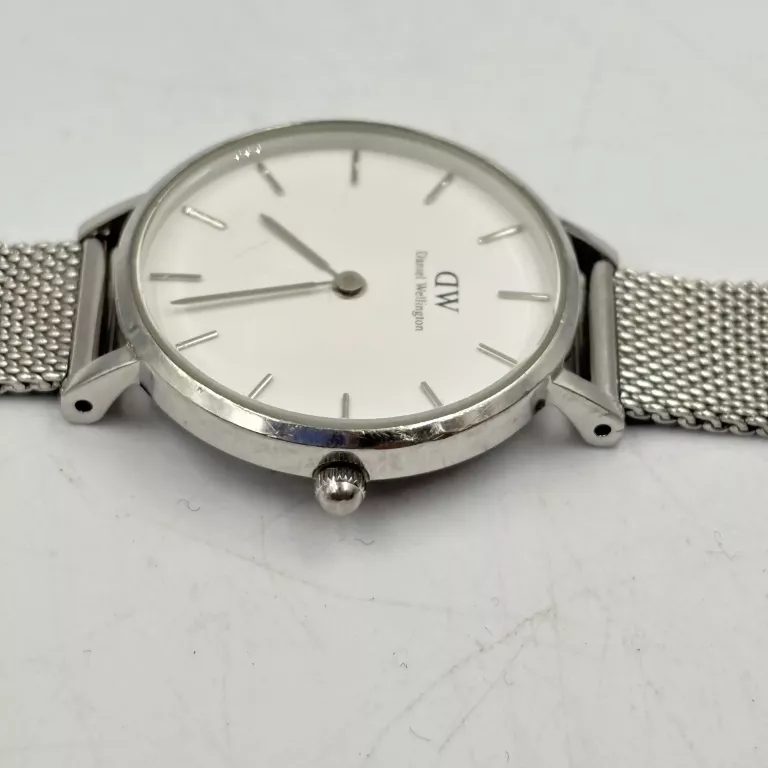 zegarek-daniel-wellington-b28sw18-stan-11323-2