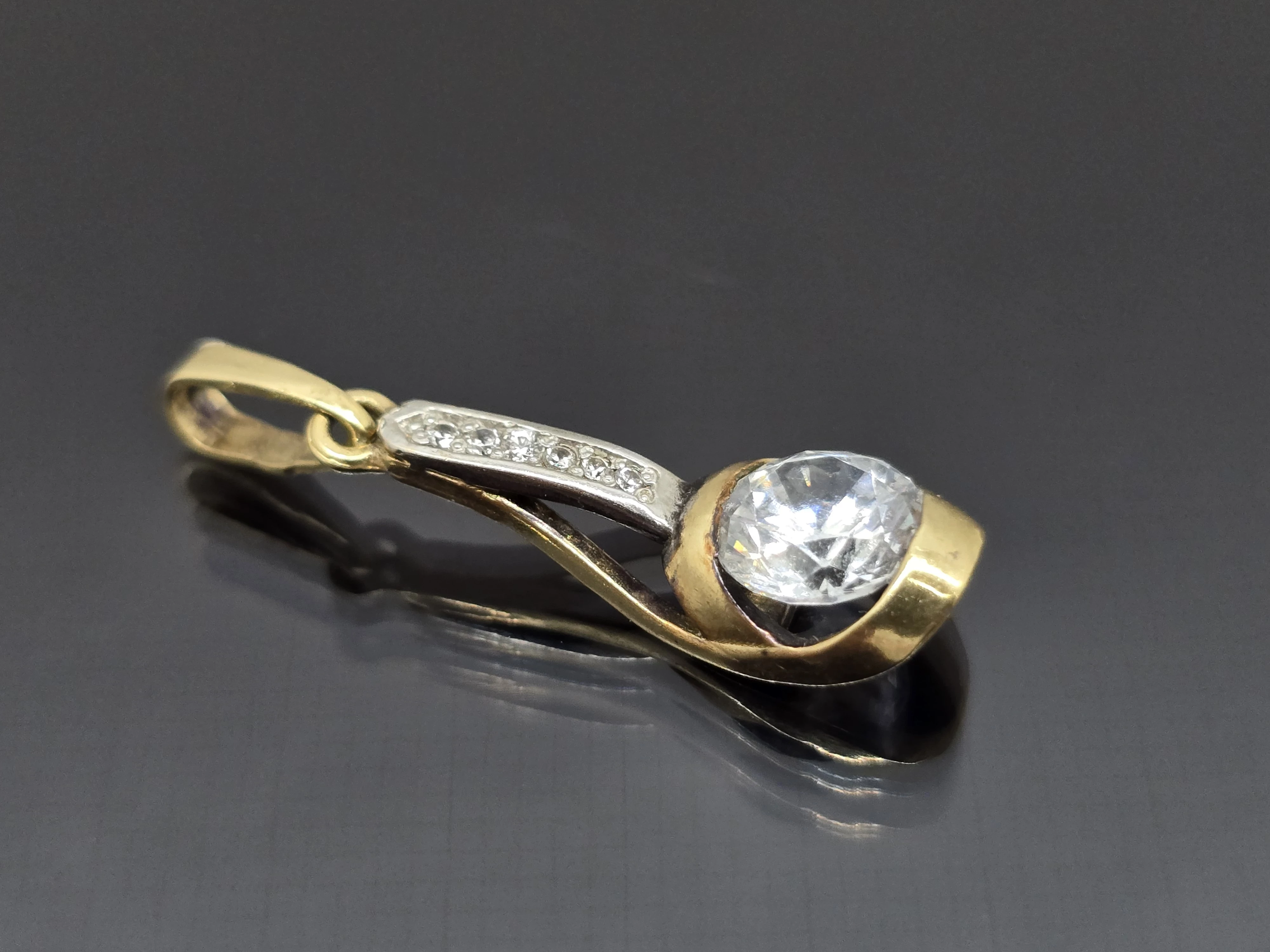 zlota-zawieszka-156g585-lwowska-55-nowy-sacz-sj