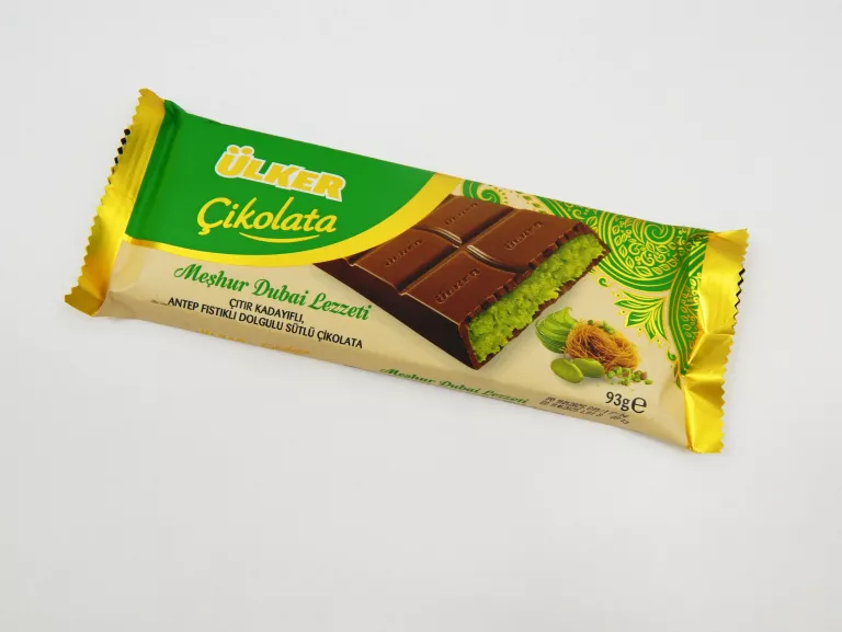 CZEKOLADA DUBAJSKA Z PISTACJAMI I CIASTEM KATAIFI KADAYIF ULKER 93G