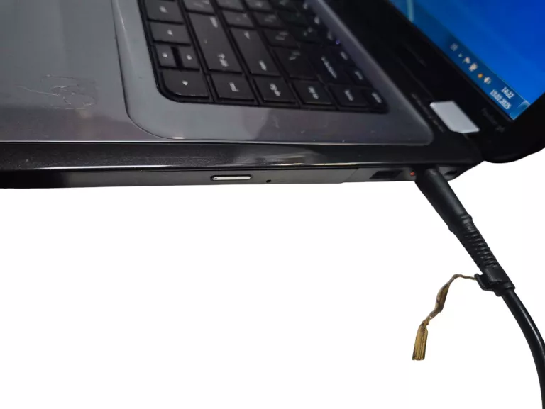 LAPTOP HP PAVILION G6 AMD E2-3000M 4GB/320GB HDD