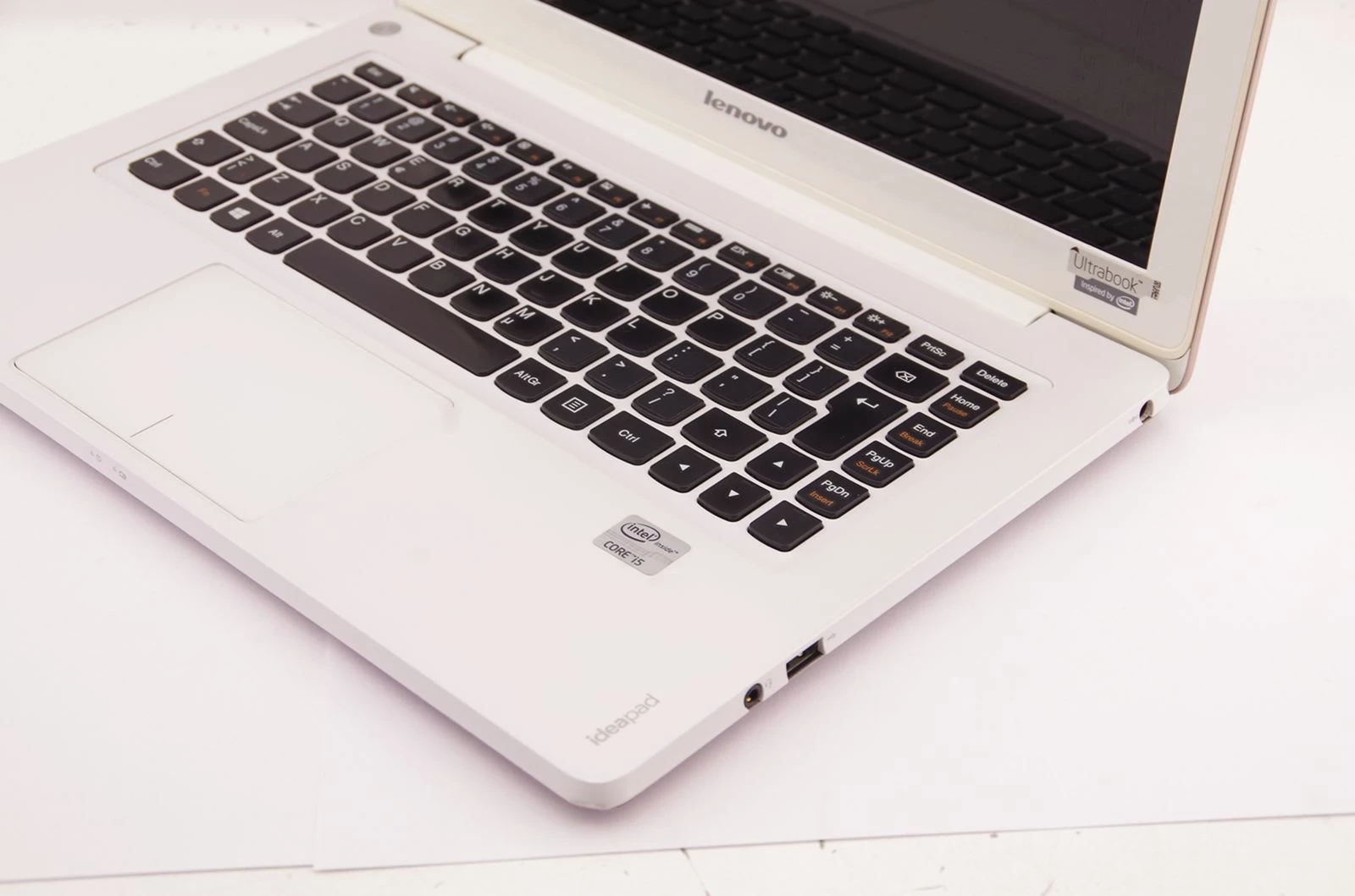 slodki-ultrabook-lenovo-ideapad-u310-i5-3337u-4gb-ram-256gb-ssd-win10-pink-przekatna-ekranu-13