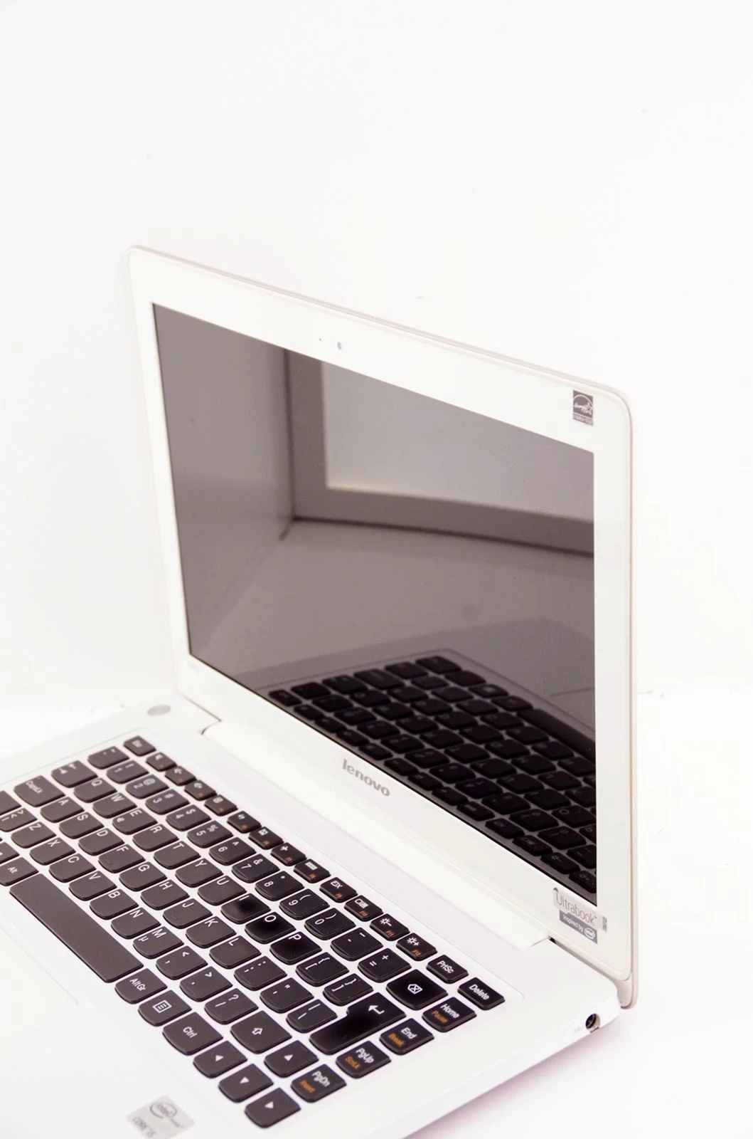 slodki-ultrabook-lenovo-ideapad-u310-i5-3337u-4gb-ram-256gb-ssd-win10-pink-liczba-rdzeni-procesora-4329-2