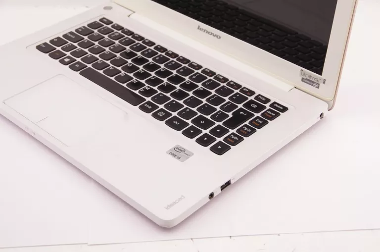 slodki-ultrabook-lenovo-ideapad-u310-i5-3337u-4gb-ram-256gb-ssd-win10-pink-przekatna-ekranu-13