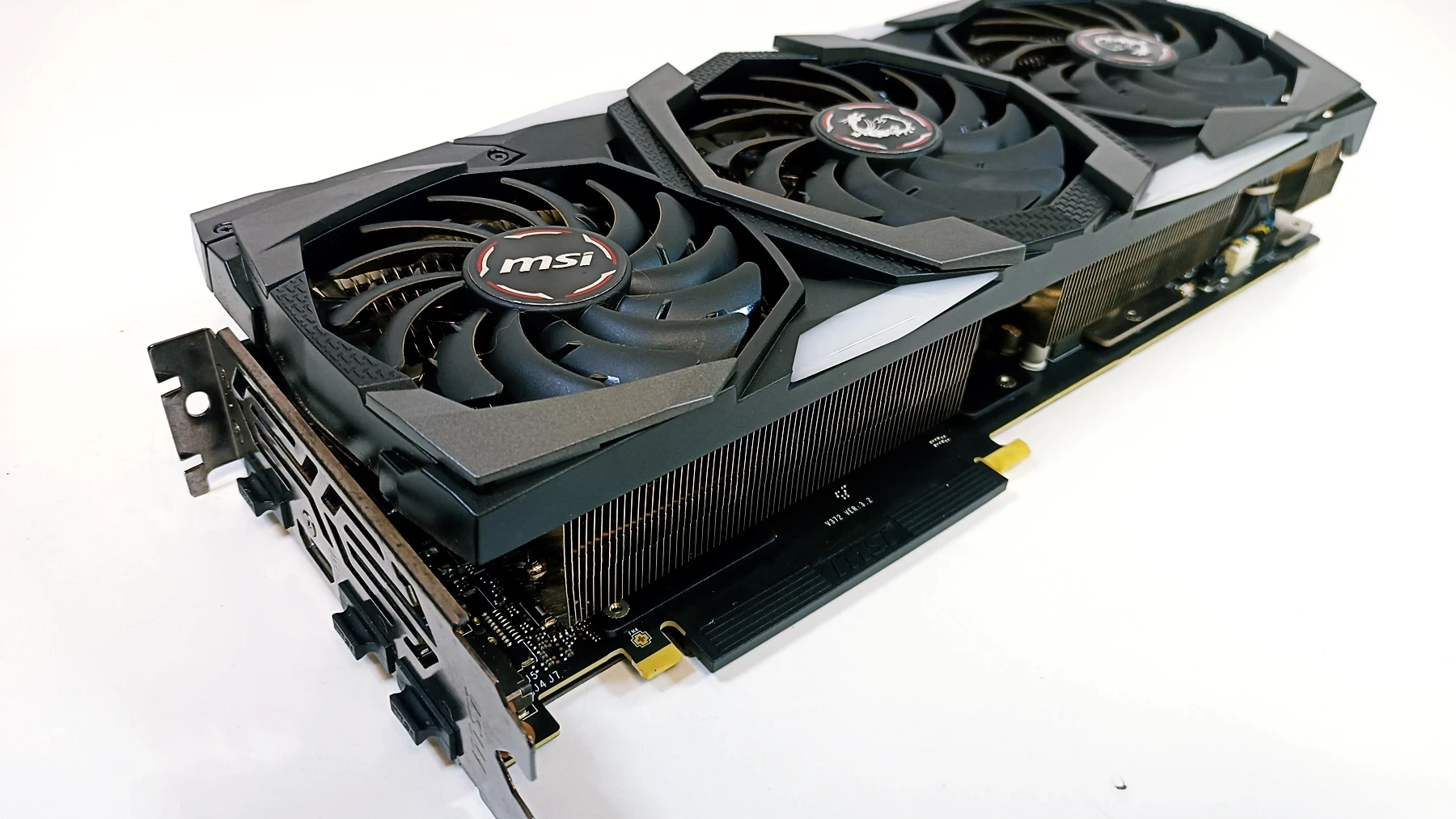 karta-graficzna-msi-rtx-2070-super-gaming-x-trio-8gb-gddr6-pudelko-producent-18189-64