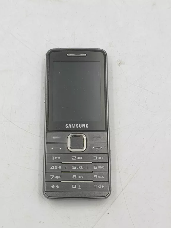 TELEFON SAMSUNG GT-S5610