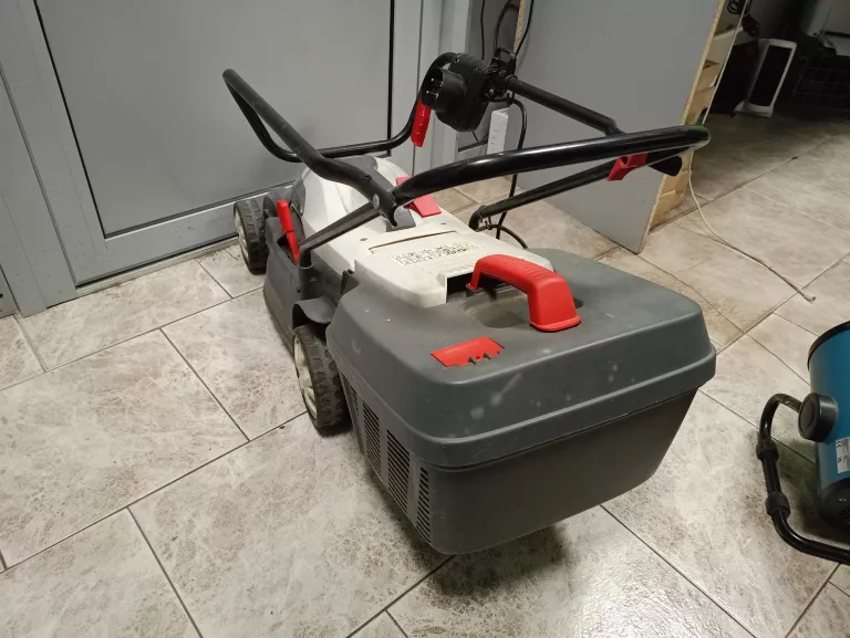 KOSIARKA ELEKTRYCZNA NAC LE14-34-PB-KC 1400 W