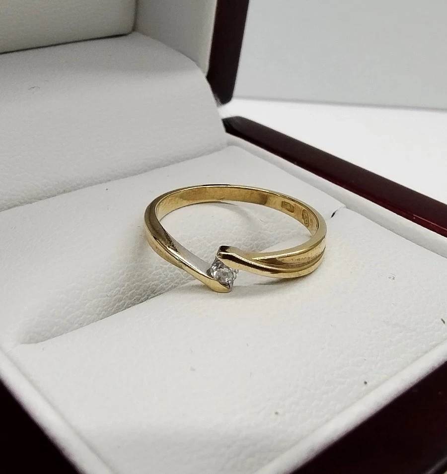 zloty-pierscionek-z-brylatem-proby-585-253-g-rozmiar-10-waga-253