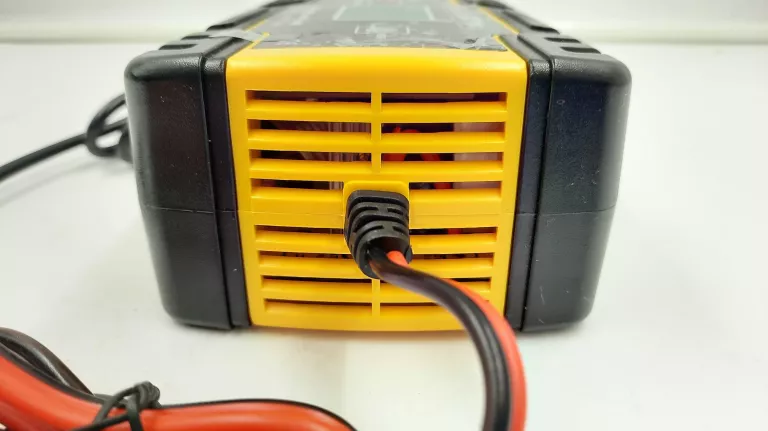 PROSTOWNIK AUTOMATYCZNY LTC LX1205 240V-130W / DC:12V-8A 24V-4A / *OKAZJA*