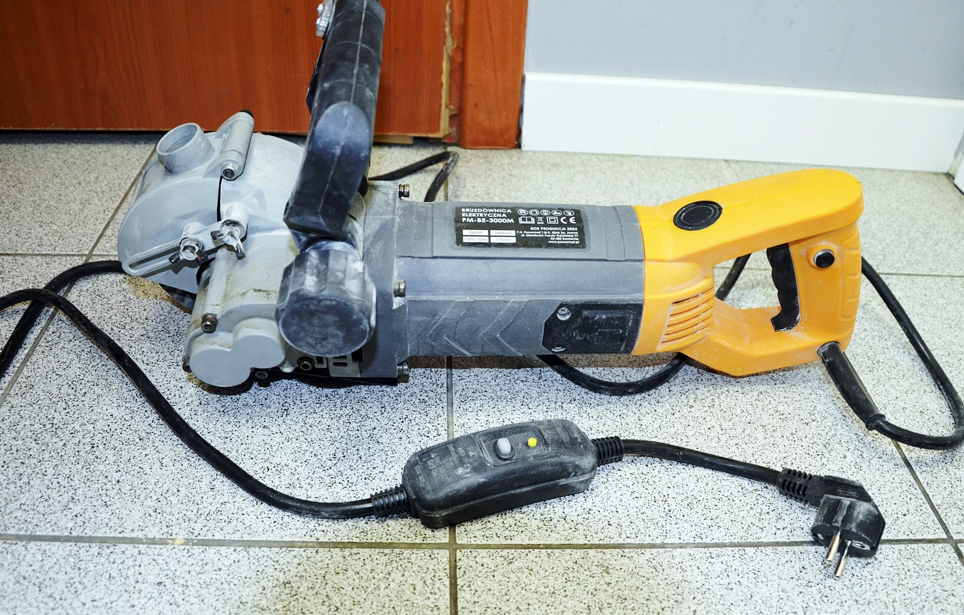 bruzdownica-powermat-pm-be-3000m-maksymalna-moc-300000