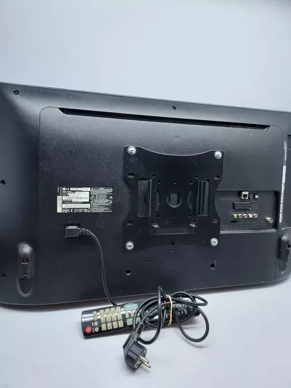TELEWIZOR LG 32 LF 5800-NA CZĘŚCI