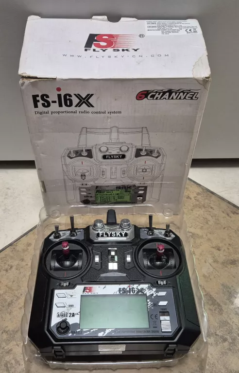 lodka-zanetowa-magnum-mini-monitor-echosondy-toslon-tf500-toslon-x-pilo-waga-800