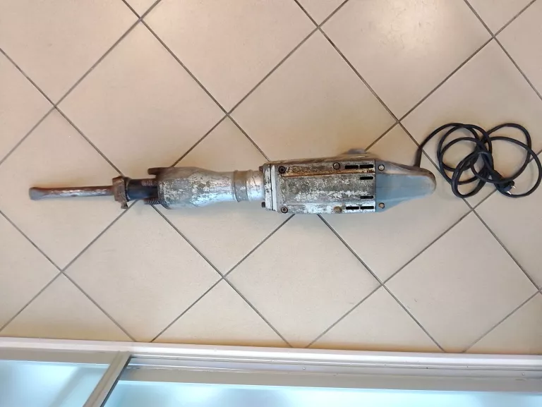 GRAPHITE MŁOT WYBURZENIOWY 1700W 45J 58G867