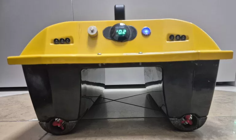 lodka-zanetowa-magnum-mini-monitor-echosondy-toslon-tf500-toslon-x-pilo-wysokosc-237