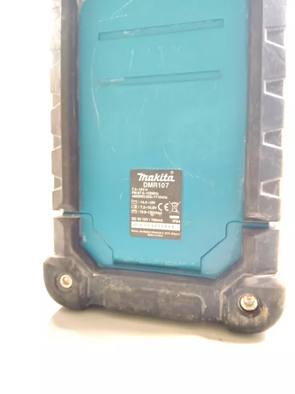 RADIO MAKITA DMR 107