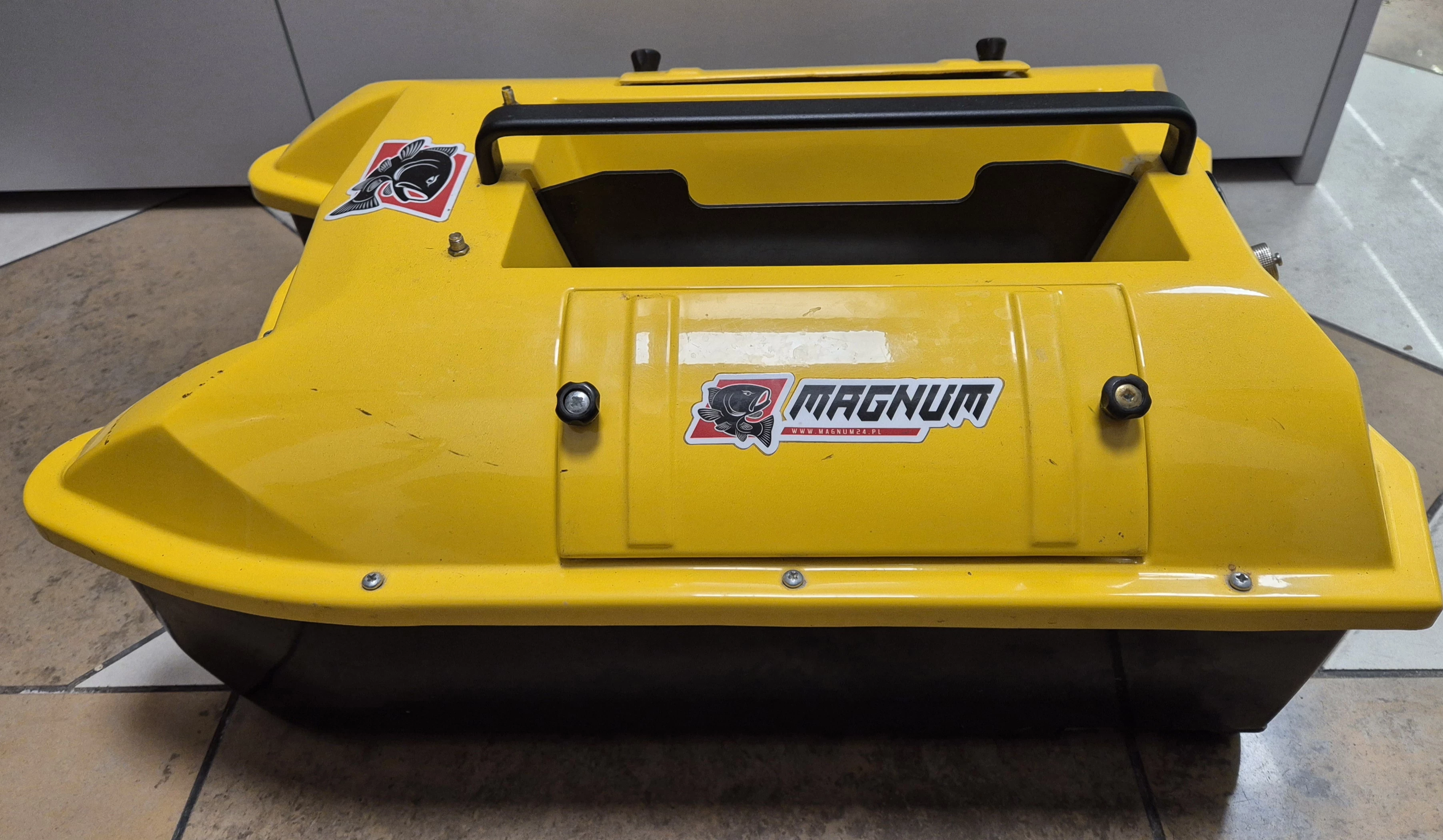 lodka-zanetowa-magnum-mini-monitor-echosondy-toslon-tf500-toslon-x-pilo-dlugosc-553