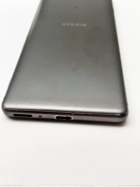 TELEFON SONY XPERIA