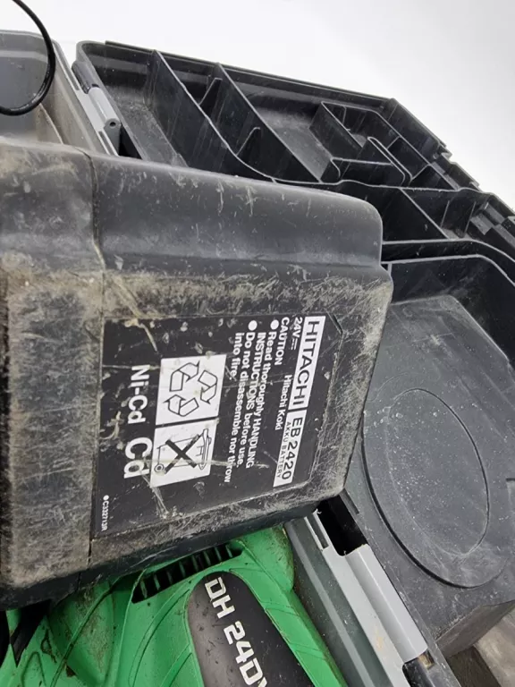 MŁOTOWIERTARKA HITACHI DH24DVA DWA AKU
