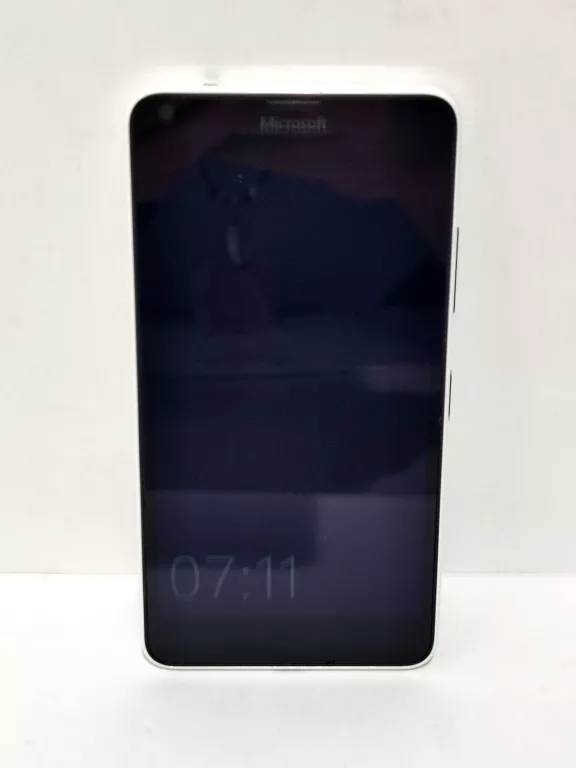 TELEFON MICROSOFT NOKIA LUMIA 640 LTE 8GB B/N