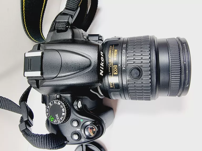 aparat-nikon-d5000-ladowarka-pokrowiec-stan-11323-2