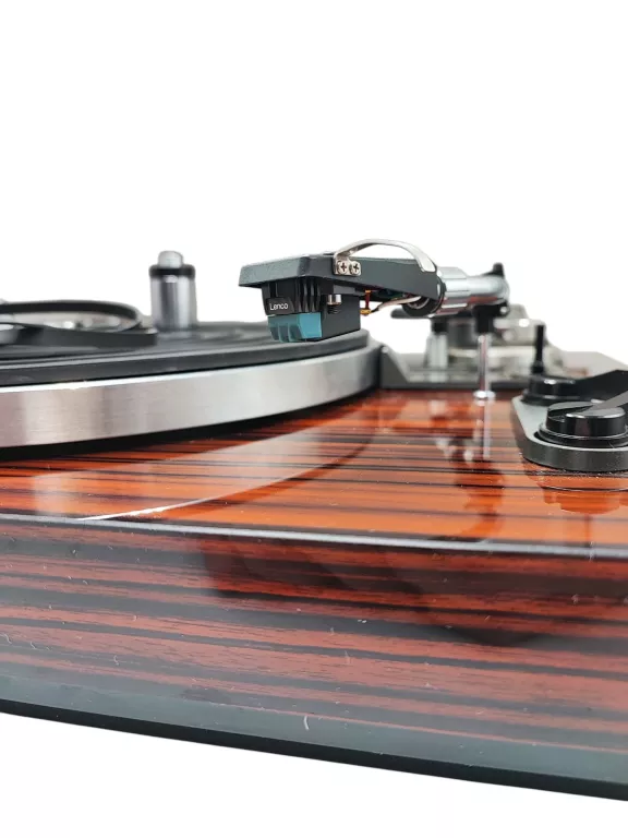 GRAMOFON AKAI AP 100C