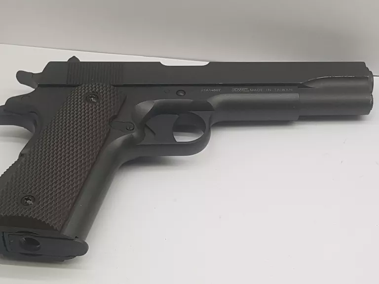 PISTOLET ASG KWC 1911 CO2