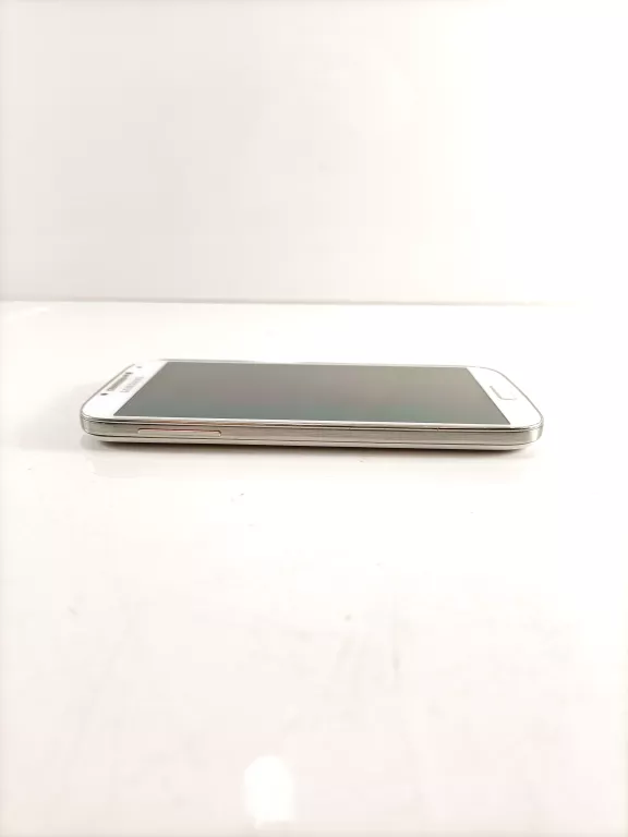 TELEFON SAMSUNG GALAXY S4 2 GB / 16 GB 4G