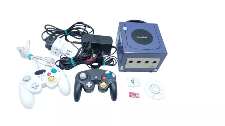 KONSOLA NINTENDO GAMECUBE DOL-001 2XPAD