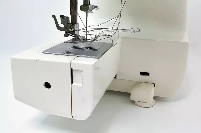 MASZYNA DO SZYCIA ARKA RADOM KP888D STAN DB