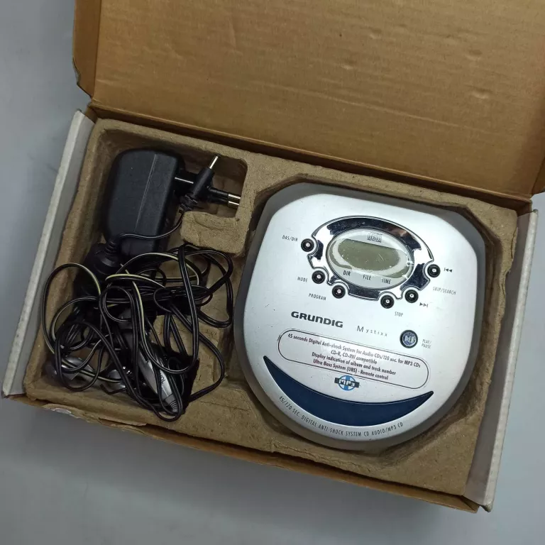 DISCMAN GRUNDIG MP3 CD PLAYER