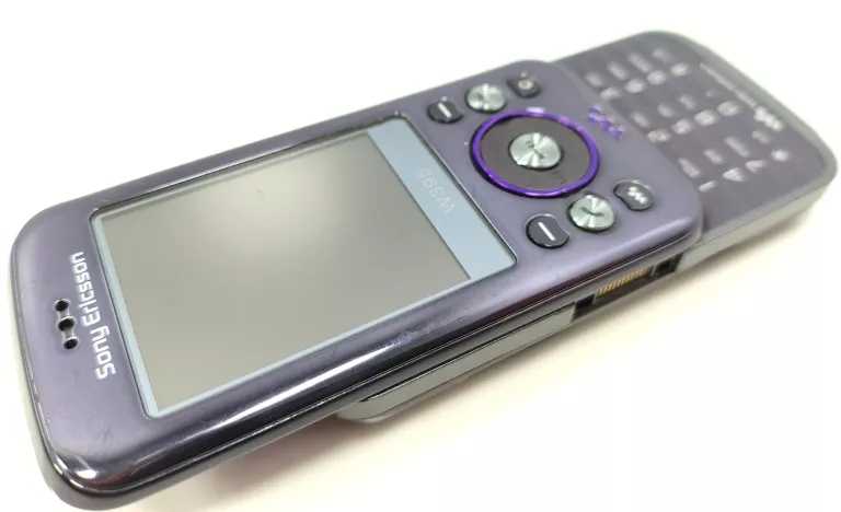 TELEFON KOMÓRKOWY SONY ERICSSON W395