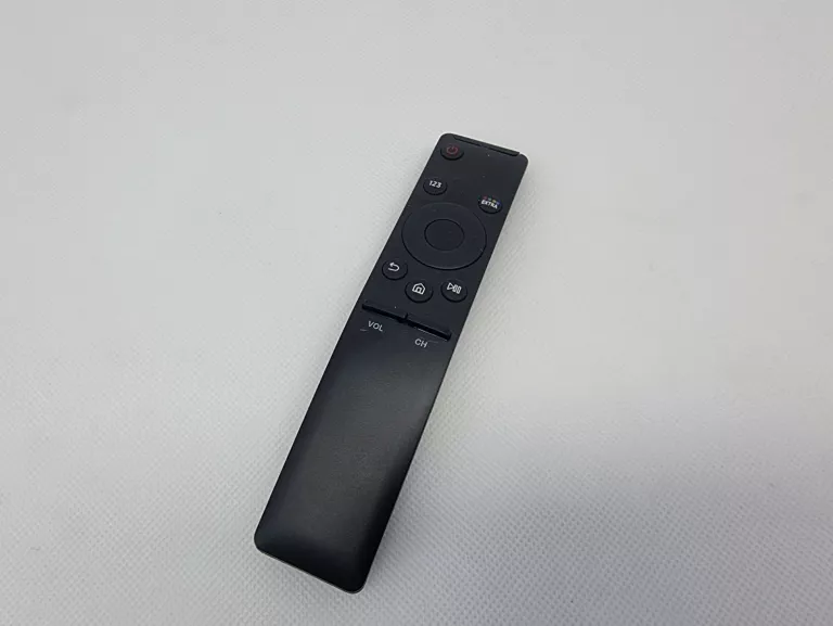 TELEWIZOR LED SAMSUNG UE55TU7172 55 CALI 4K UHD PILOT