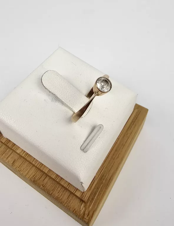 ŚLICZNY ZŁOTY PIERŚCIONEK Z OCZKIEM 585/1,47/16