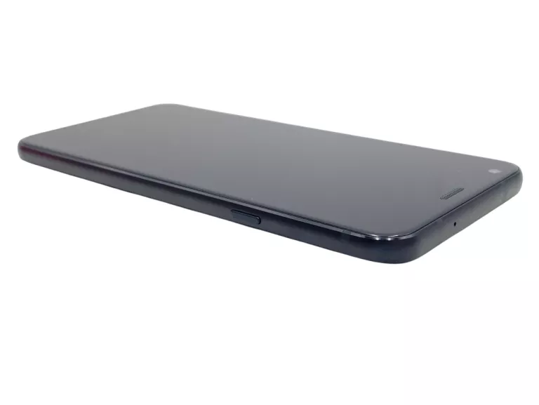 TELEFON LG Q7 3/32 GB 5,5" 8/13MPIX 3000MAH 4G LTE NFC IP68