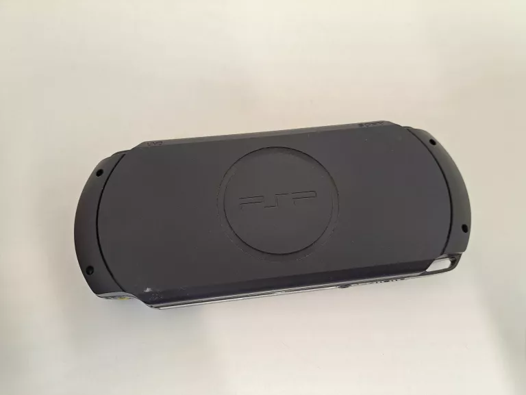 KONSOLA PSP STREET E1004 + KARTA PAMIĘCI 4GB