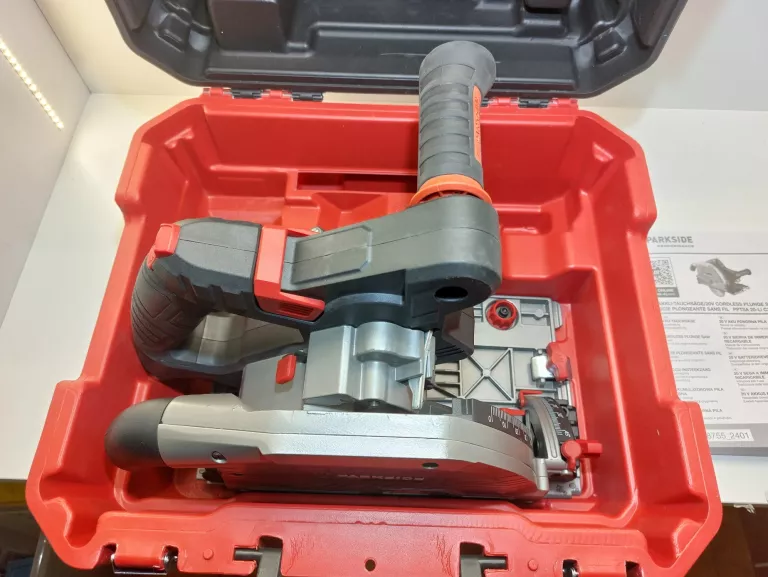 AKUMULATOROWA ZAGŁĘBIARKA 20 V PARKSIDE PERFORMANCE PPTSA 20-LI C3 PILARKA